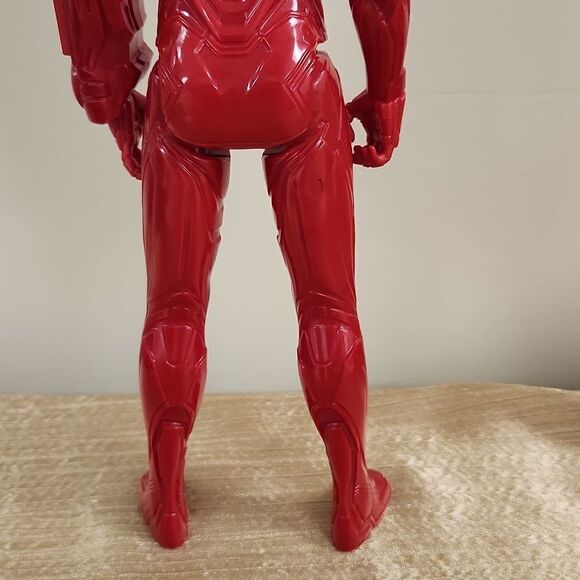Iron Man Marvel Hasbro Red Suit Acruon Figure 12" - Picture 10 of 12